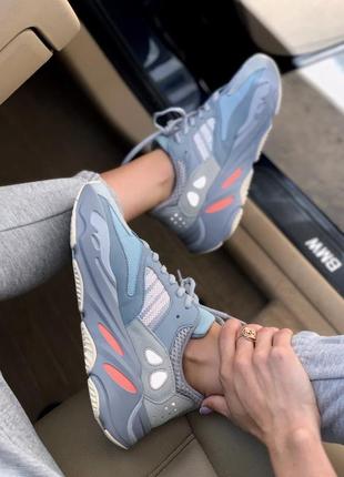 Кроссовки adidas yeezy 700 blue2 фото