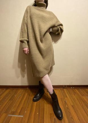 Вязаное свитер-платье