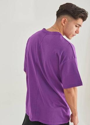 Базовая мужская футболка оверсайз фиолетовая без принта / рисунка2 фото