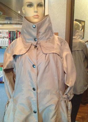 Легка куртка - вітровка (короткий плащ) бренду vila, р. 50-54