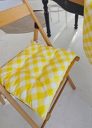 Подушка на стілець із зав'язками біло-жовті смуги 40х40 см (pz_21a012)1 фото