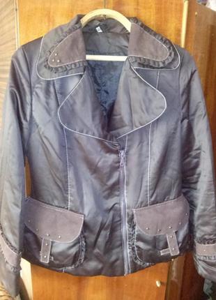 Легка демикурточка шоколадного кольору xl