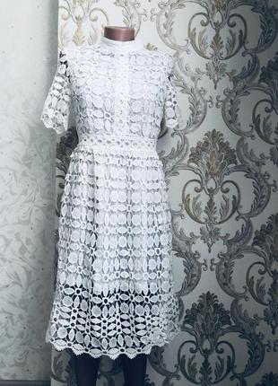 Шикарное трендовое модное стильное кружевное кружево белое платье4 фото