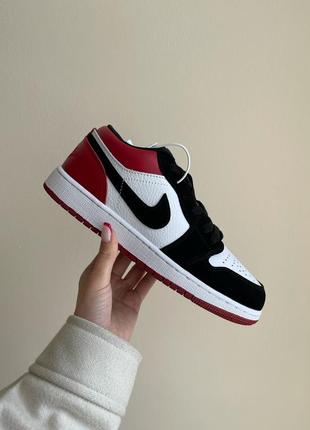 Кросівки nike air jordan retro кросівки