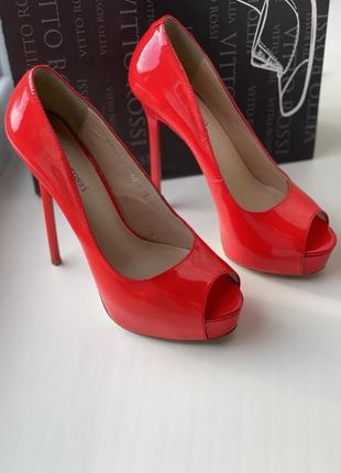 Фирменные туфли vitto rossi6 фото