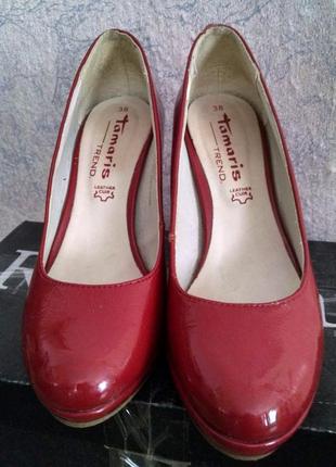 Туфли женские красные tamaris5 фото