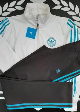 Спортивый костюм adidas1 фото