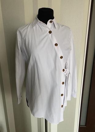 Классная блузка рубашка белая с завязкой и косой застёжкой
