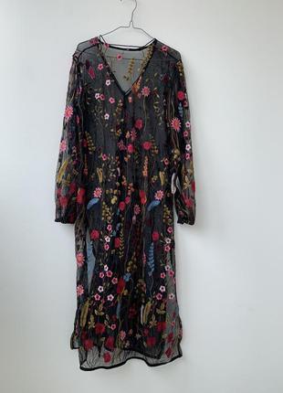 Платье с вышивкой цветочной в сетку прозрачное чёрное с цветами9 фото