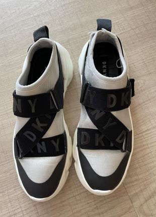 Dkny кросівки