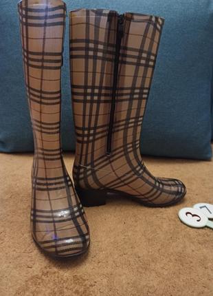 Жіночі гумові чоботи