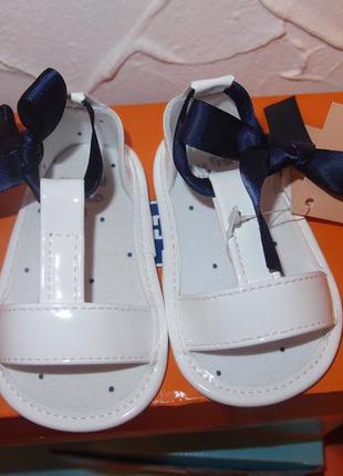 Пинетки 18 размер chicco