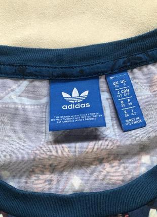 Футболка adidas  с орнаментом7 фото