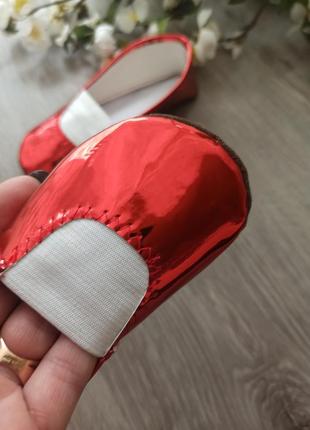 Глянцевые красные чешки 4