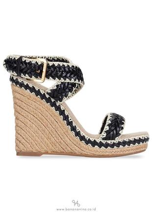 Босоножки tory burch