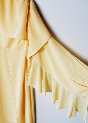 Роскошное желтое платье с оборками5 фото