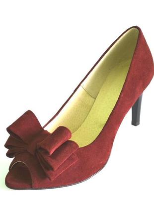 Стильные туфли с открытым пальчиком на среднем каблуке шпилька 8см