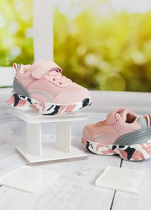 Кросівки дитячі 3