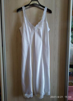 Ночной пеньюар