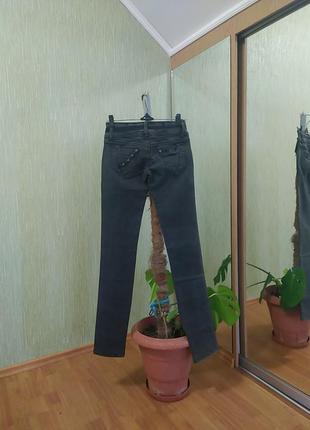 Темные джинсы2 фото
