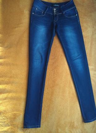 Джинсы женские aureus jeans.2 фото