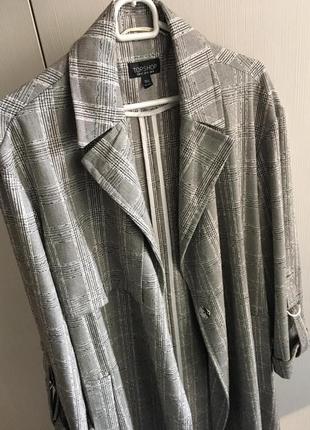 Элегантный плащ в клетку topshop