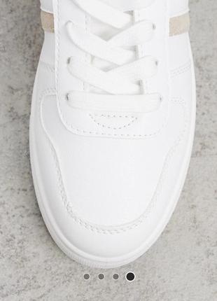 Білі кросівки 38 розмір нові3 фото