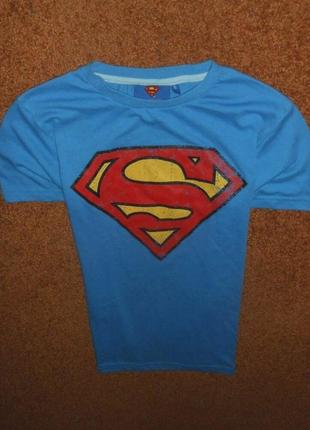 Новенькая футболка superman супермен
