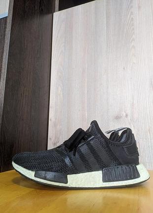 Кроссовки adidas nmd_r1