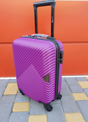 Чемодан ,польский бренд,надёжный ,качественный чемодан,дорожная сумка3 фото