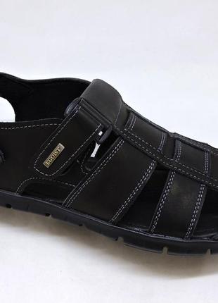 Чоловічі шкіряні сандалі