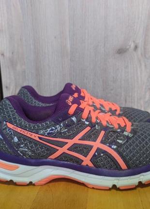 Бігові кросівки asics gel-excite 44 фото