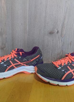 Бігові кросівки asics gel-excite 42 фото