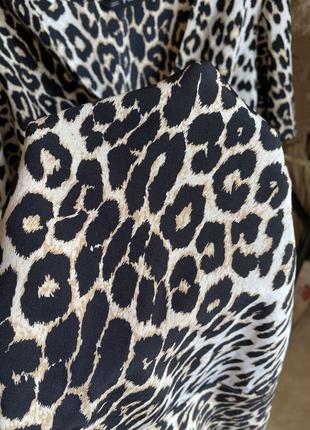 Актуальное платье в леопардовый принт на запах 6 р ff4 фото