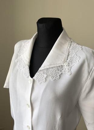 Винтаж белая блузка воротник с кружевом1 фото