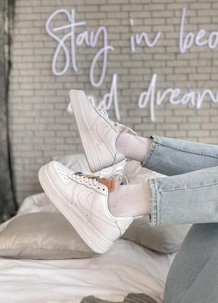 Air force 1 lx white lace beige кросівки найк з прикрасами на шнурки7 фото