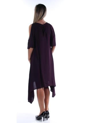 Платье асимметричное "трапеция" фиолетовое с вырезами по плечам , м8 фото