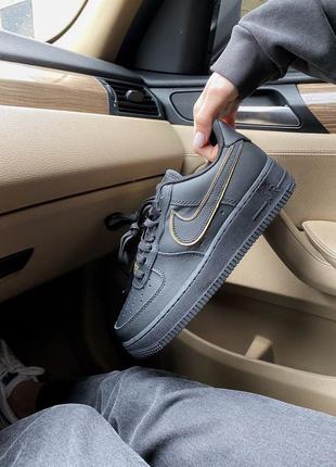 Кросівки nike air force 1 07 essential black/gold кросівки8 фото