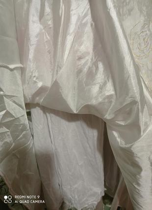 Х7. біла нарядна сукня плаття на дівчинку з трояндами пишне з блисеом атлас шифон бавовна miledi5 фото
