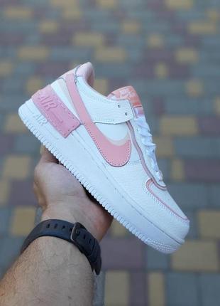 Жіночі кросівки nike air force 1 shadow білі з пудрою / жіночі кросівки найк1 фото