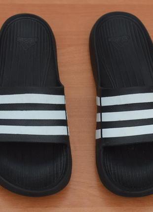 Черные шлепанцы, сланцы adidas duramo slide, 38 размер. оригинал4 фото