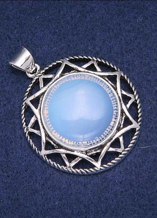 Кулон з каменем місячний камінь