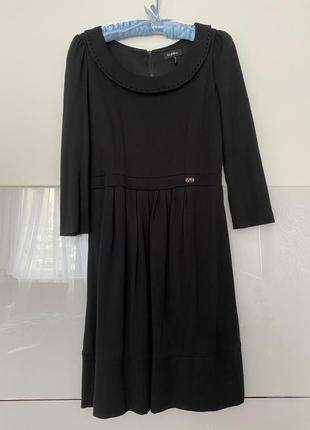 Стильное чёрное платье классика премиум бренд byblos