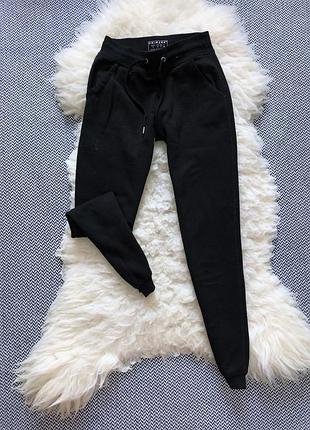 Спортивні прогулянкові утеплені штани манжети фліс