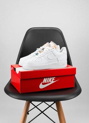 Жіночі кросівки n!ke air force 1 lx white lace beige 36-37-38-39-401 фото