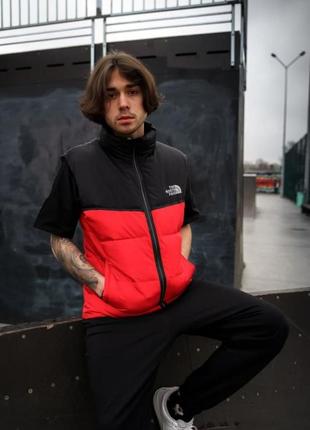 Жилетка tnf красная3 фото