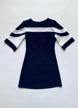 Школьное синее платье с белыми вставками для девочки на 8 лет1 фото