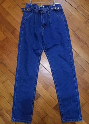 Sale синие весенне-осенние джинсы мом с высокой талией и заклепками