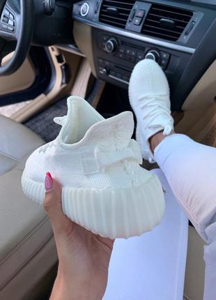 Кросівки adidas yeezy 350 white кроссовки2 фото