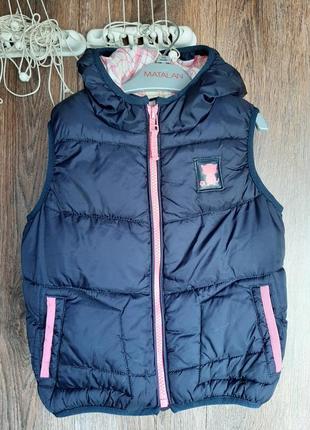 Дута жилетка на дівчинку